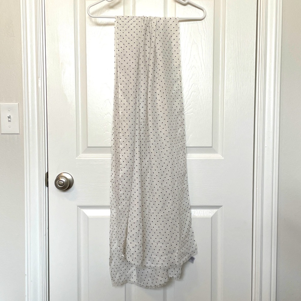 Old Navy white and black polka dot scarf NWT